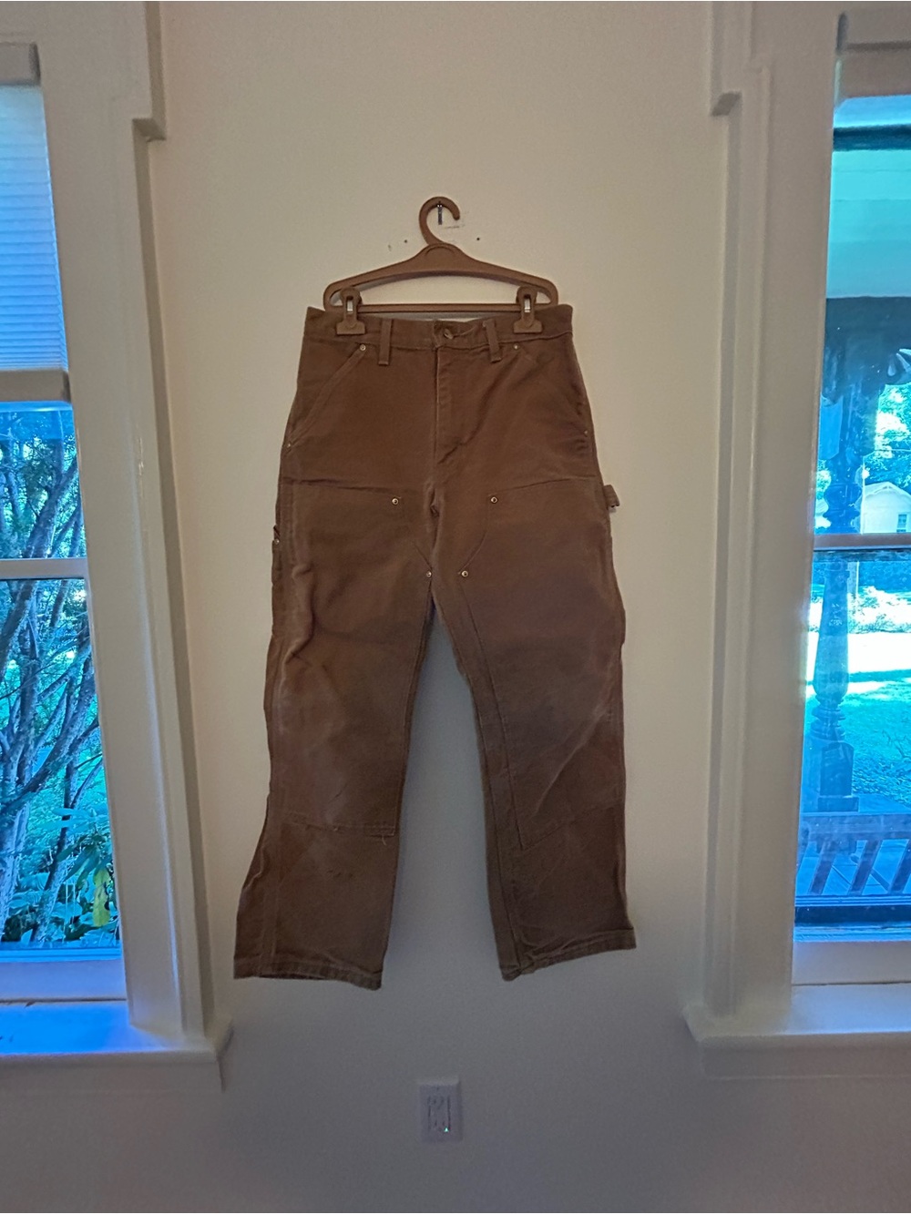 Vintage men’s Carhartt work pants